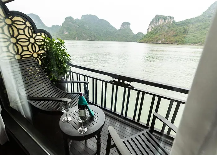  La Regina Grand Cruise Hạ Long