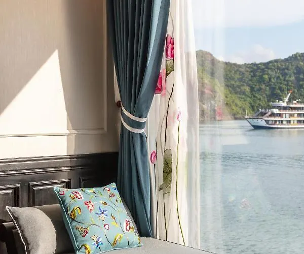  La Regina Grand Cruise Hạ Long