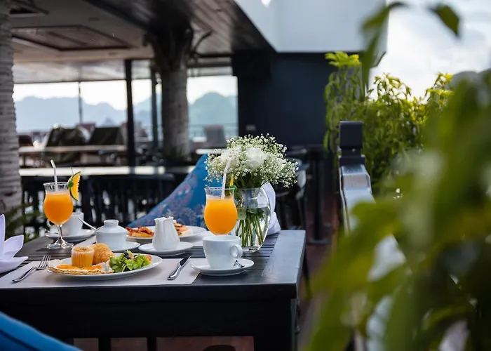  La Regina Grand Cruise Hạ Long