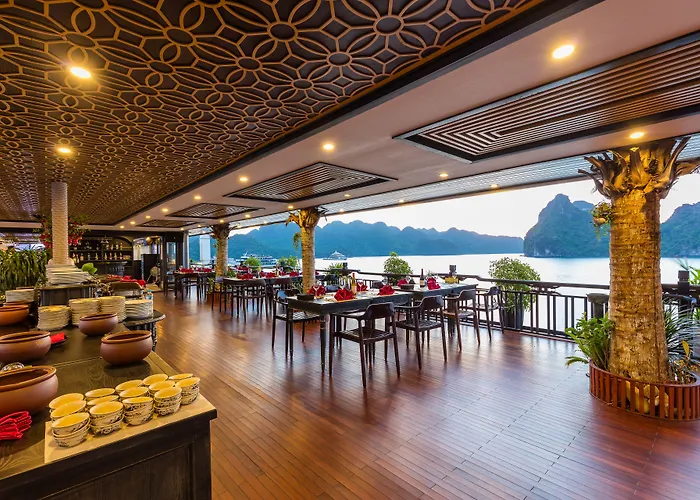 La Regina Grand Cruise 5* Hạ Long
