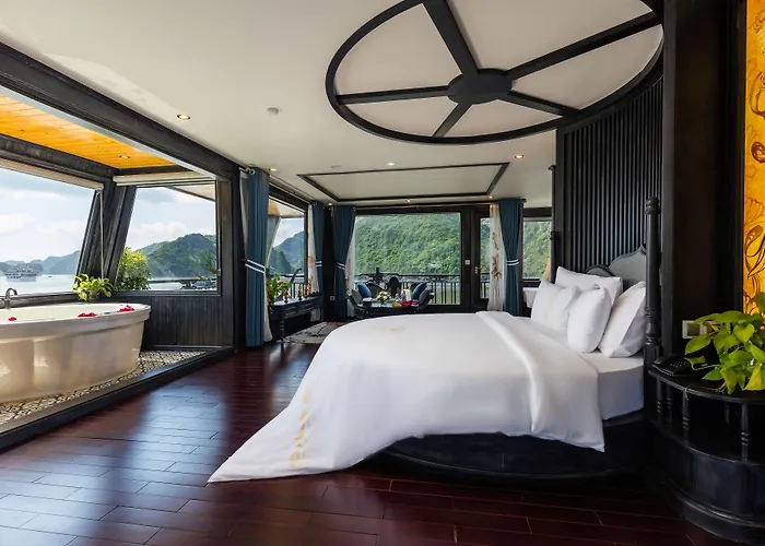 La Regina Grand Cruise Ha Long
