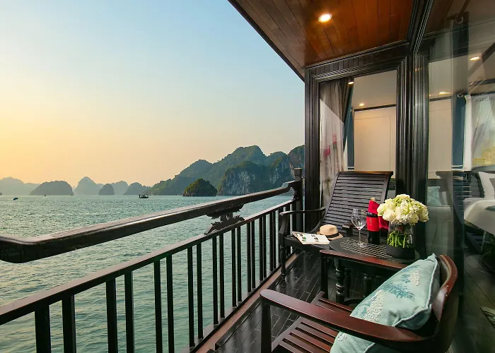 La Regina Grand Cruise  Ha Long